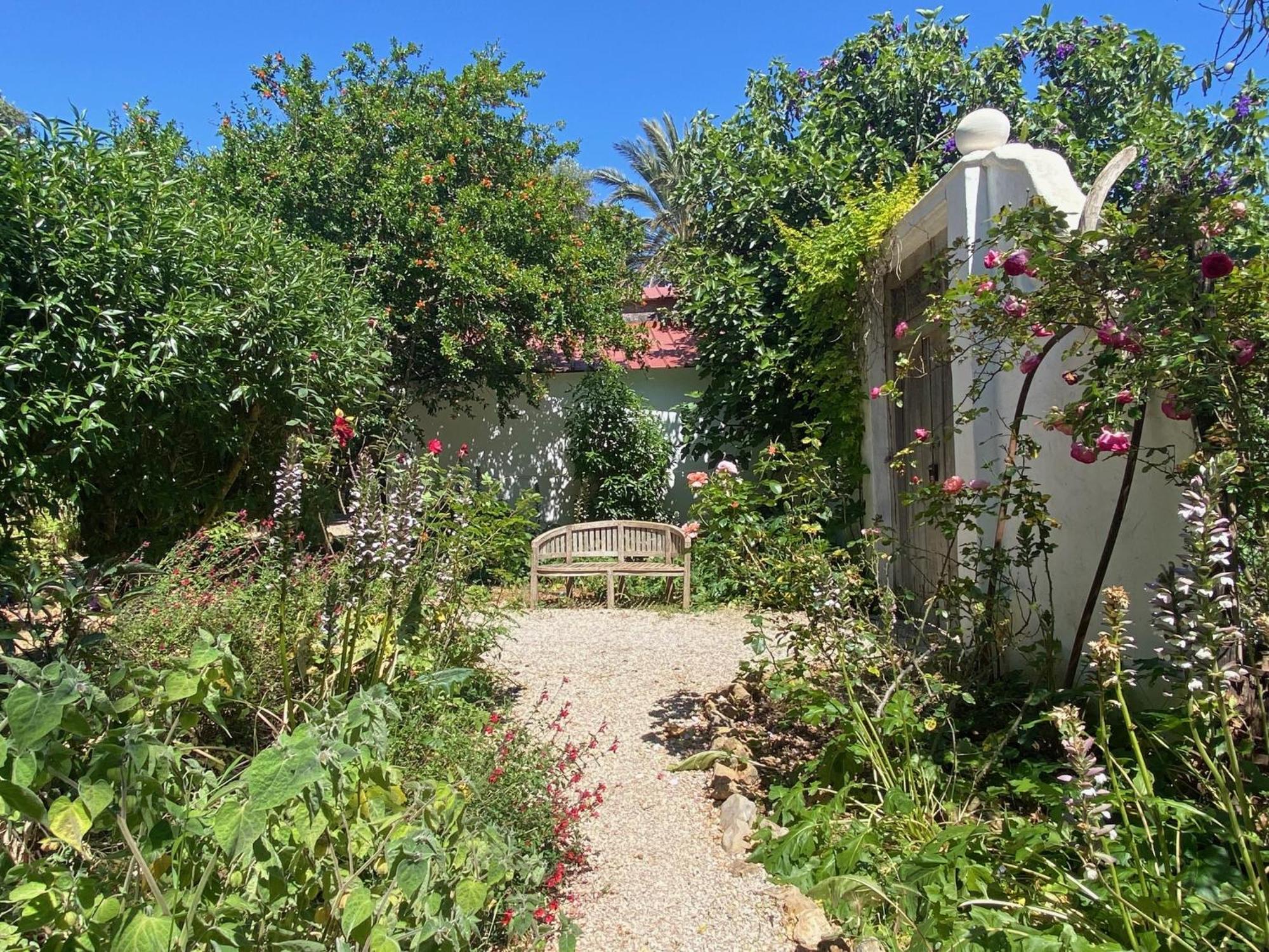 Casa Stardust & Cottages Quelfes エクステリア 写真